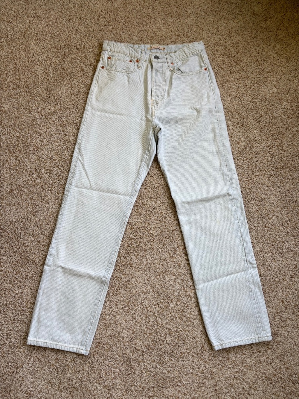 Levi’s 100% cotton wedgie straight jeans 27x28